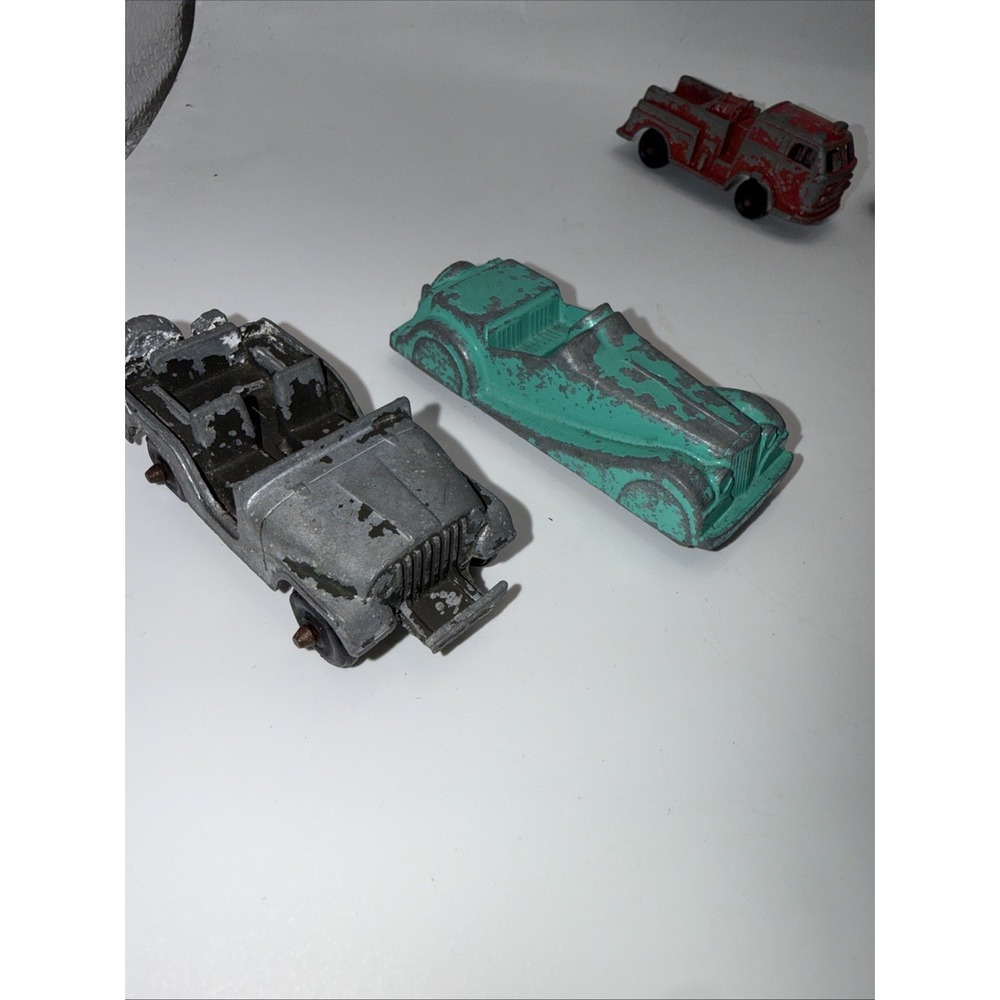 Vintage Metal Die Cast Toy Car Lot Of 14: Tootsie, Midgetoy, Lesney Matchbox - Picture 11 of 16